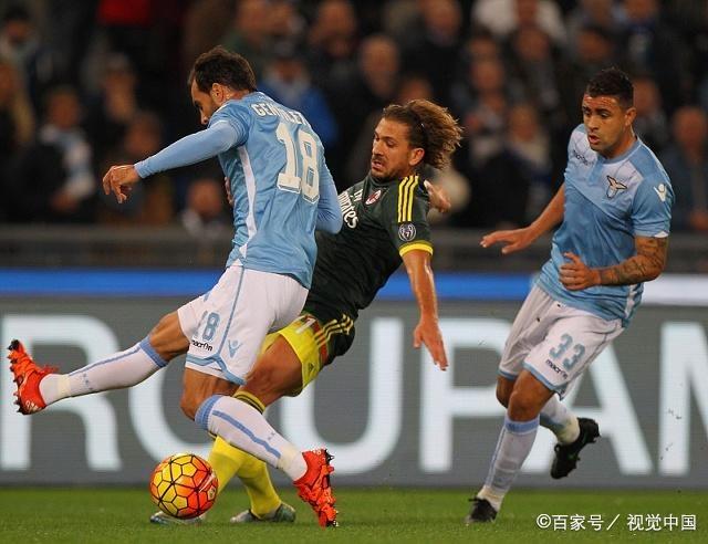 低端玩家by金呆了讲什么